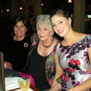 Meet your Posher, Julie